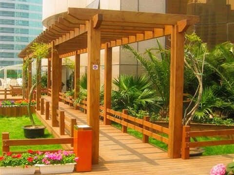 异形防腐木花架曲面加工技术突破